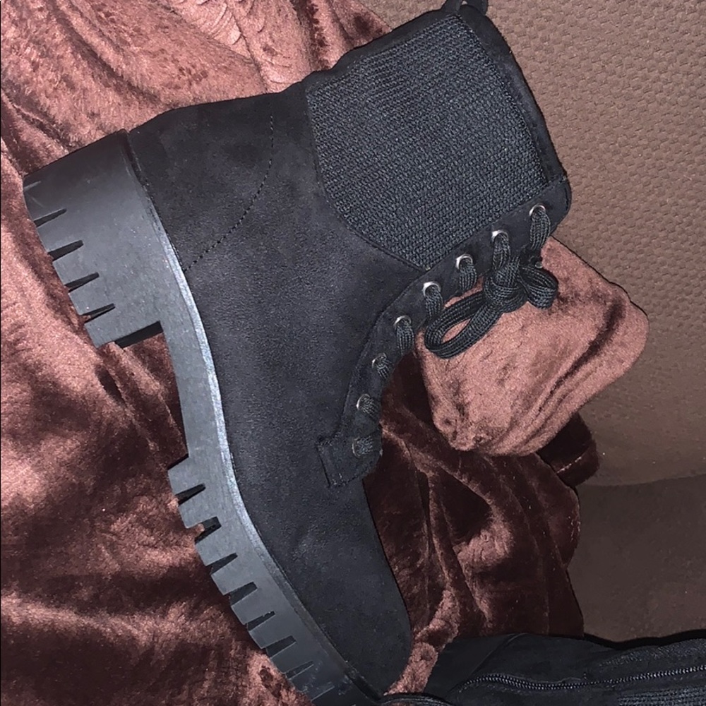 Black Boots 🥾